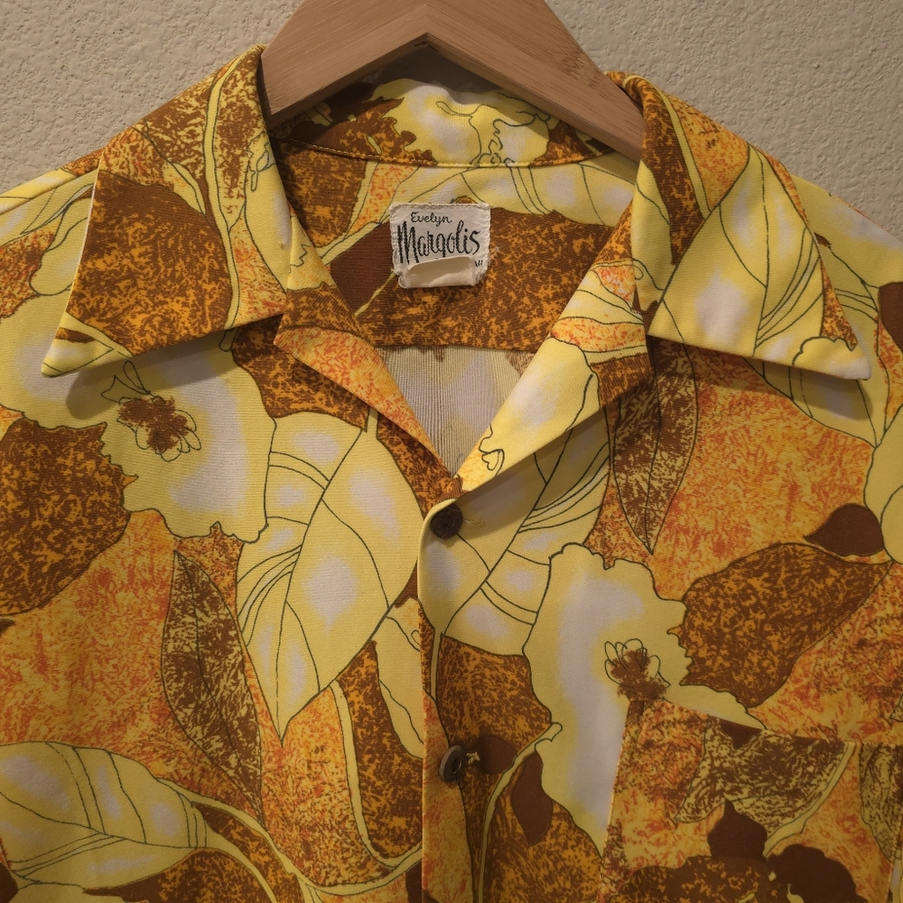 Vintage Hawaiian Shirt 60's / 70's Evelyn Margolis Hawaii Yellow Floral